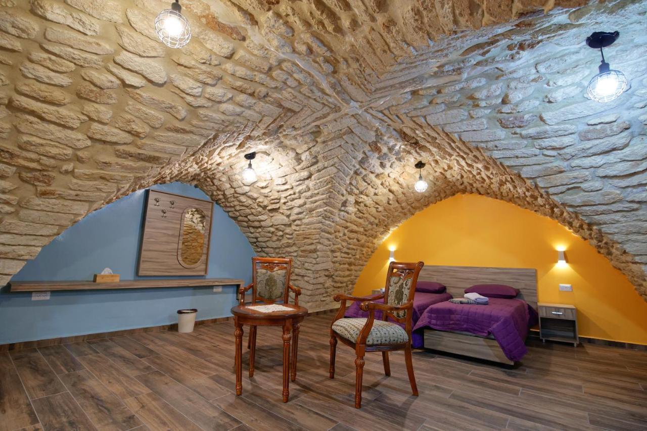 Louis Guesthouse Назарет Экстерьер фото