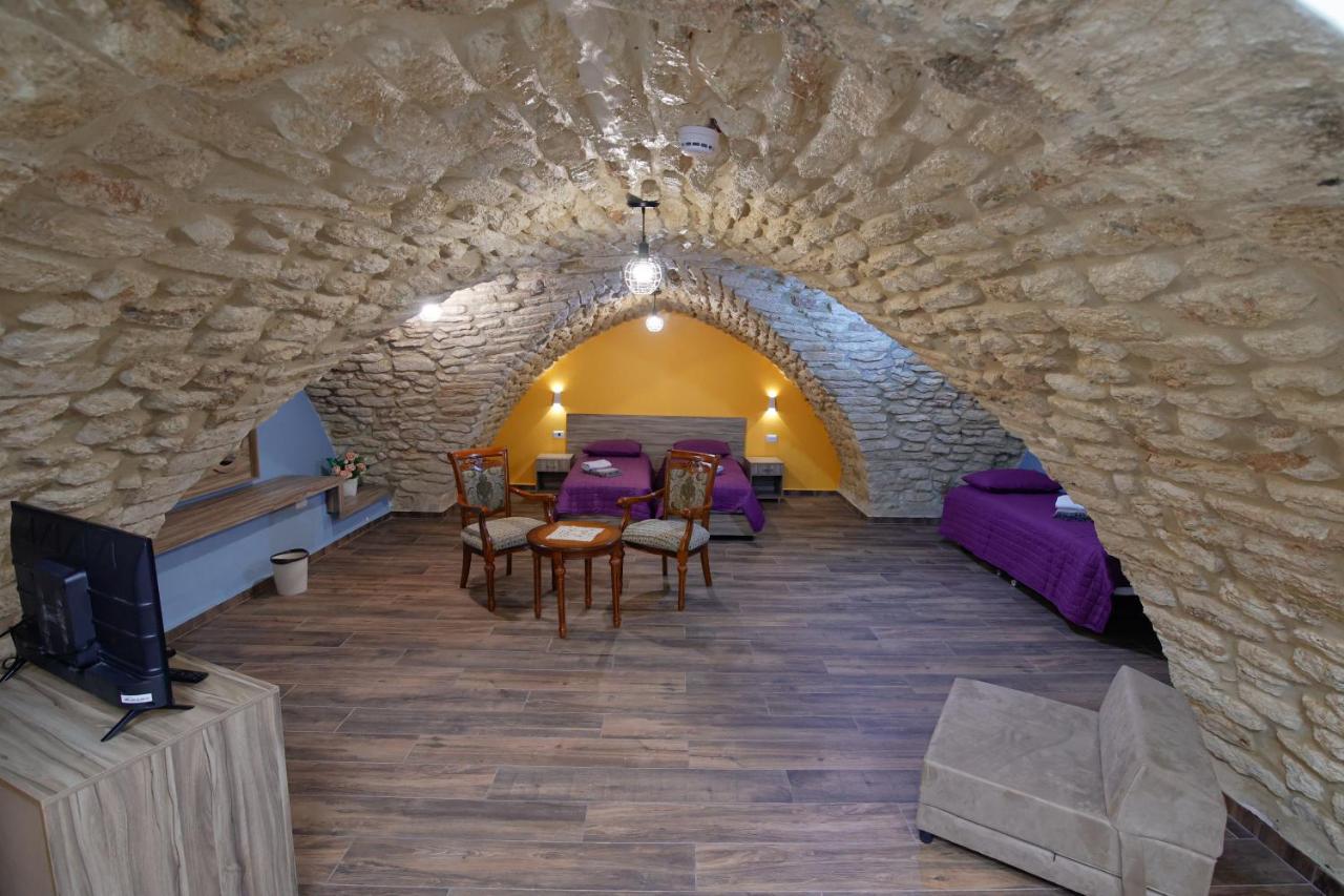 Louis Guesthouse Назарет Экстерьер фото