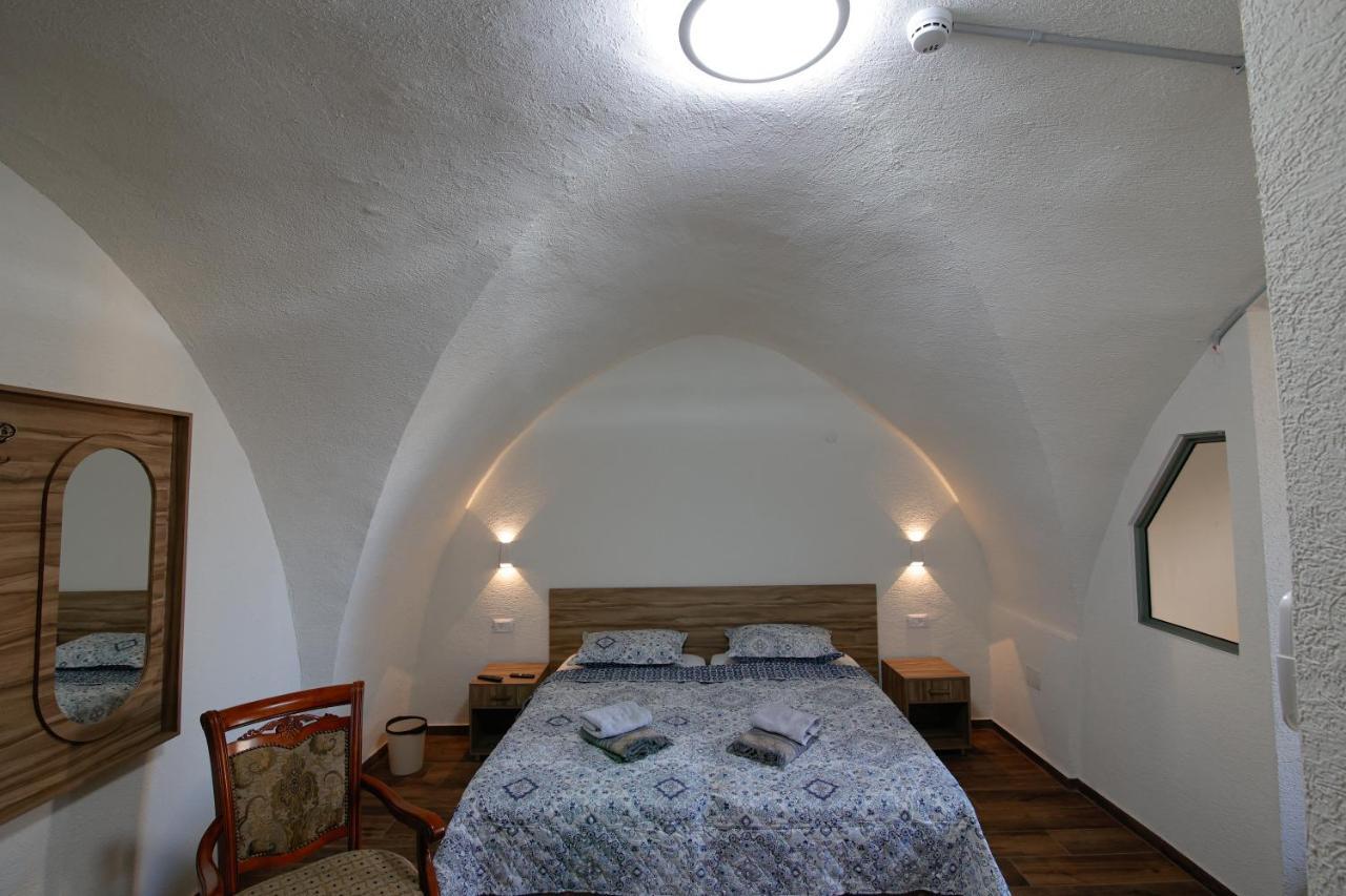 Louis Guesthouse Назарет Экстерьер фото
